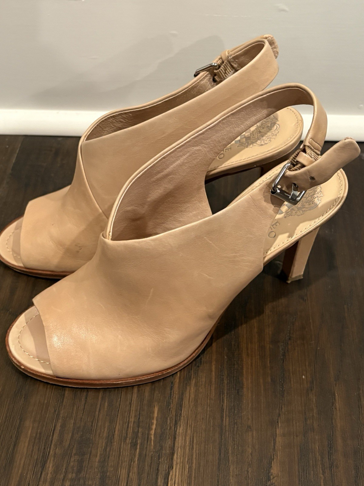 Vince Camuto Women’s Stilettos Size 9.5 M/ 41 VC-Nattey Leather Shoes