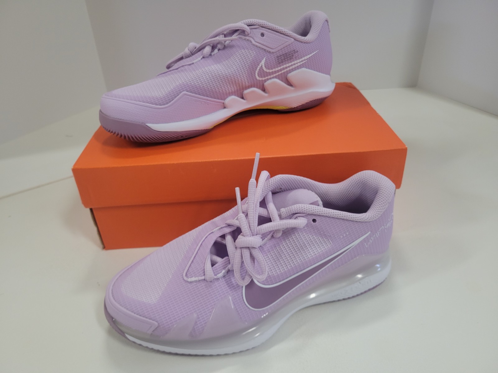 Size 6 – NikeCourt Air Zoom Vapor Pro Doll Amethyst Wave W