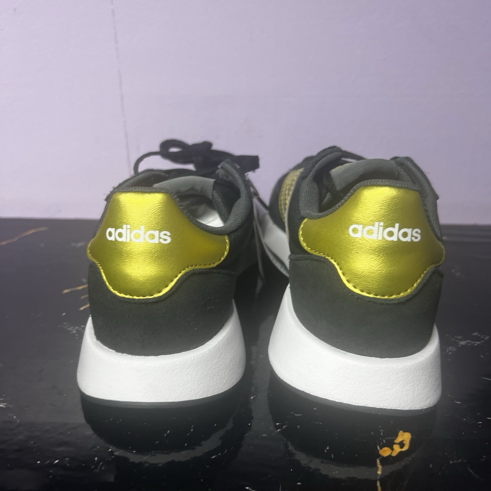 Adidas Women’s Size 6.5 Run 60s 2.0 Black Gold Shoes Brand New