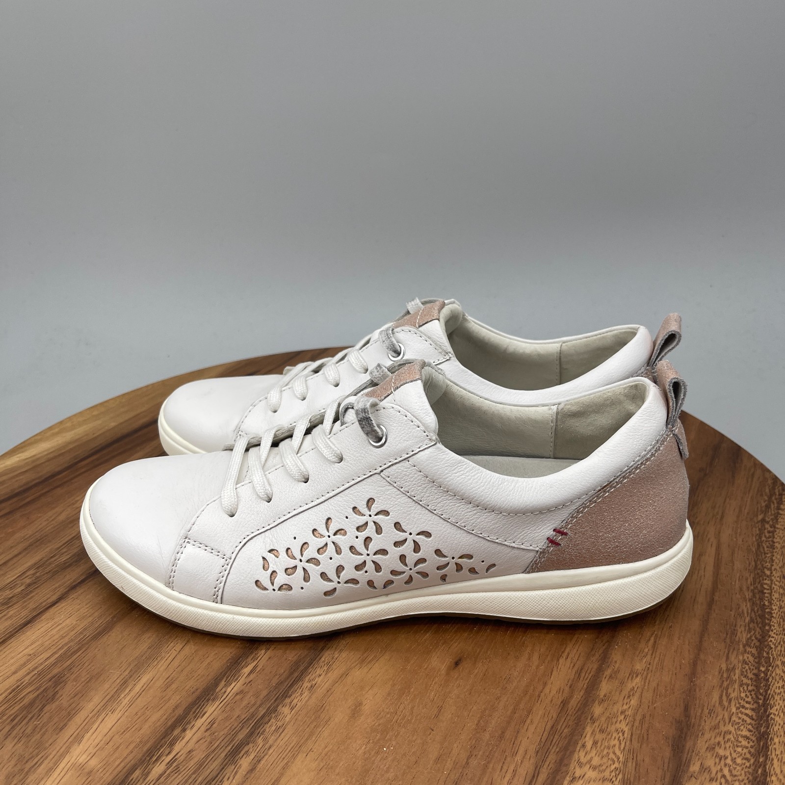 Josef Seibel Caren 06 Shoes Womens Size 8 / 39 White Leather Casual Comfort