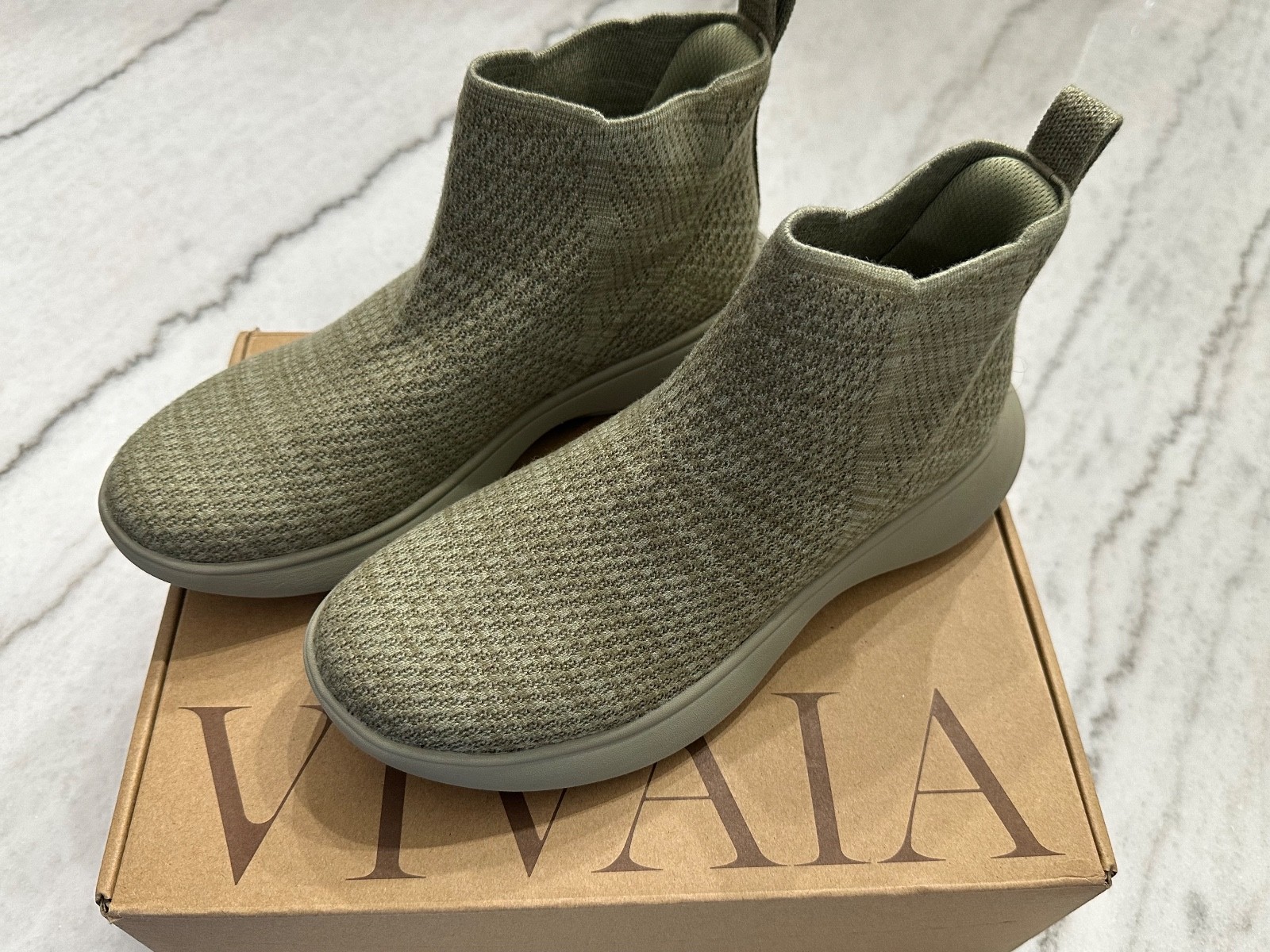 Vivaia Delilah Urban Lightweight Slip On Comfort Water RPT Sneaker Boots Green 9