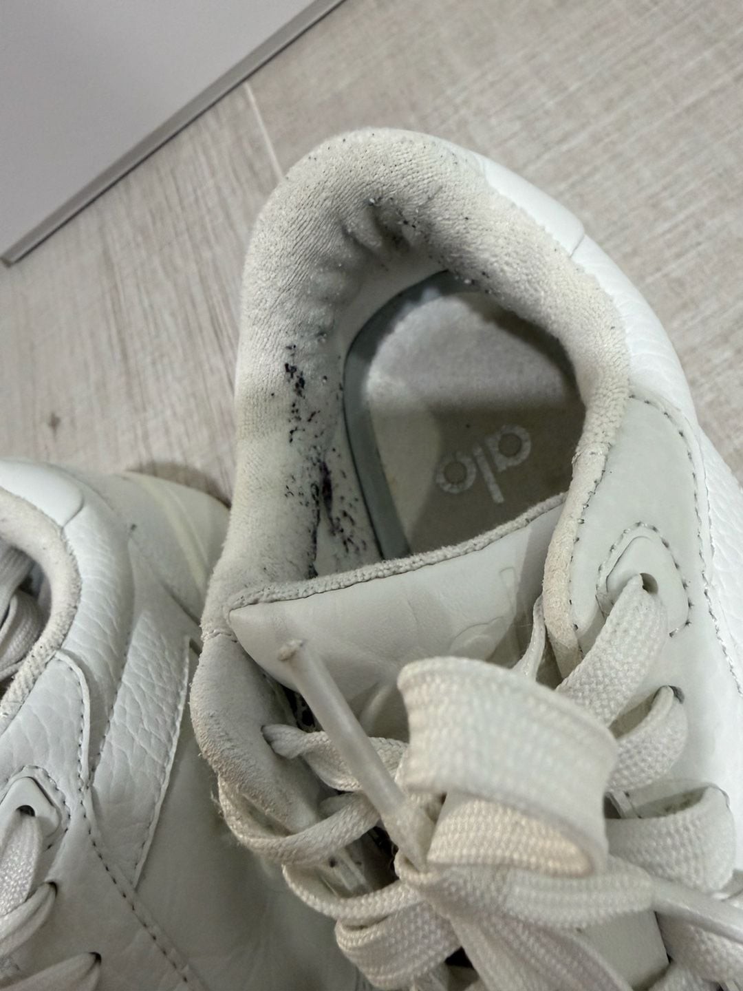 Alo X 01 Classic White Leather Sneakers w/ Gum bottom