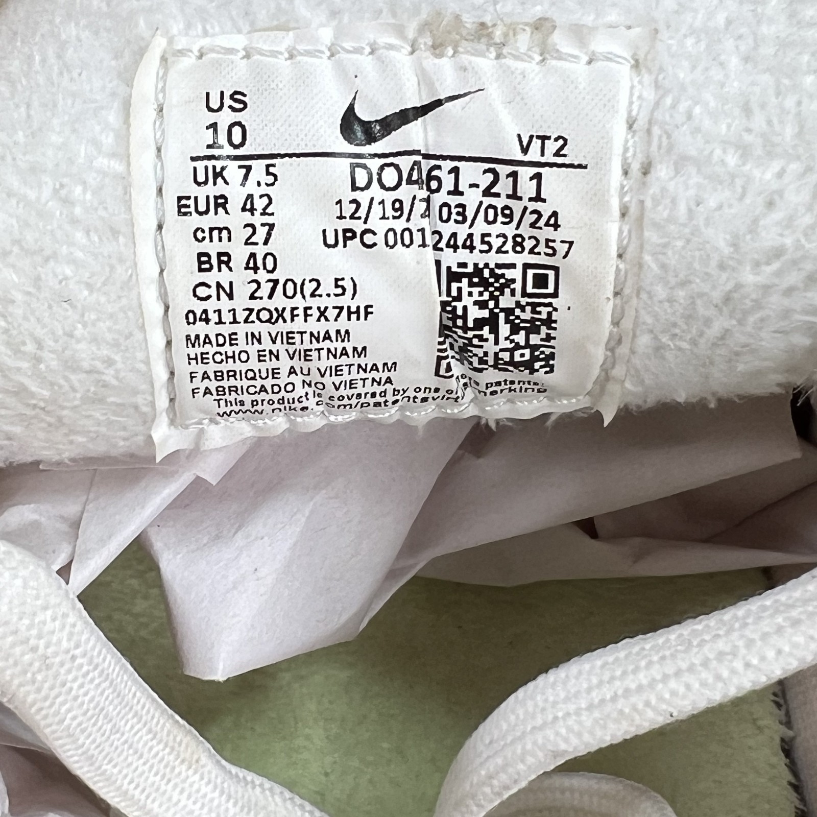 Nike Athletic Shoes Women’s US 10 Pink Oxford Waffle Toasty Snug Recycled Pink