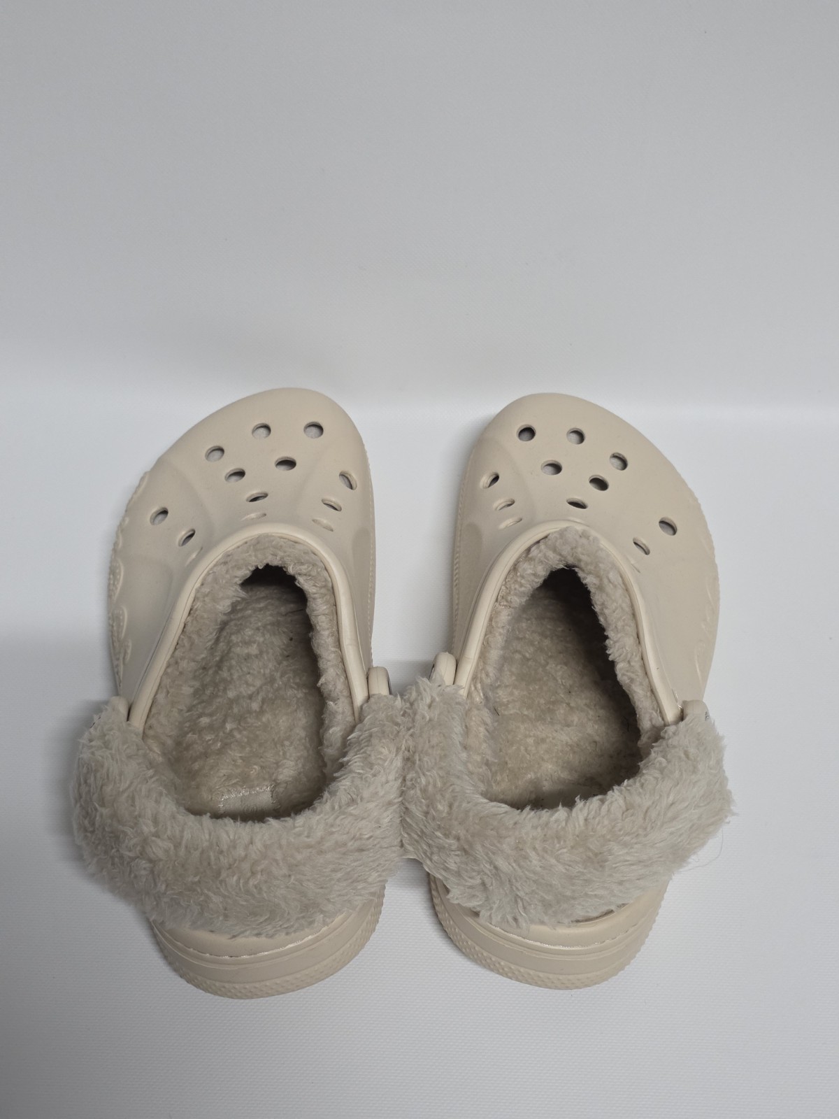 Crocs Baya Lined Fuzz-Strap Clog M4/W6