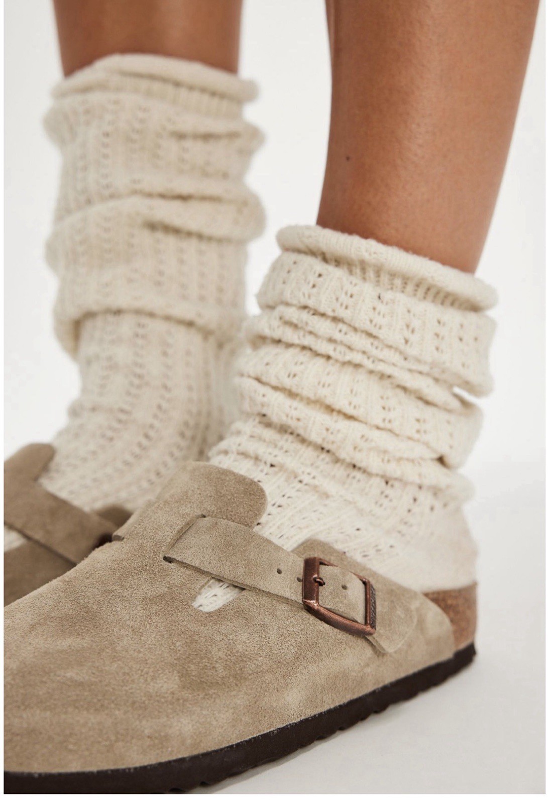 Brand New Birkenstock Women’s Suede Clog Sandals Beige Buckle Strap Size 7