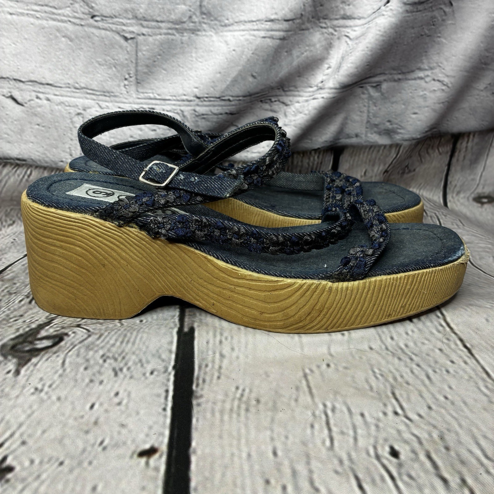 VTG Y2K SoHo Boho Bratz Chunky Wavy Faux Wood Platform Denim Strappy Sandals 9