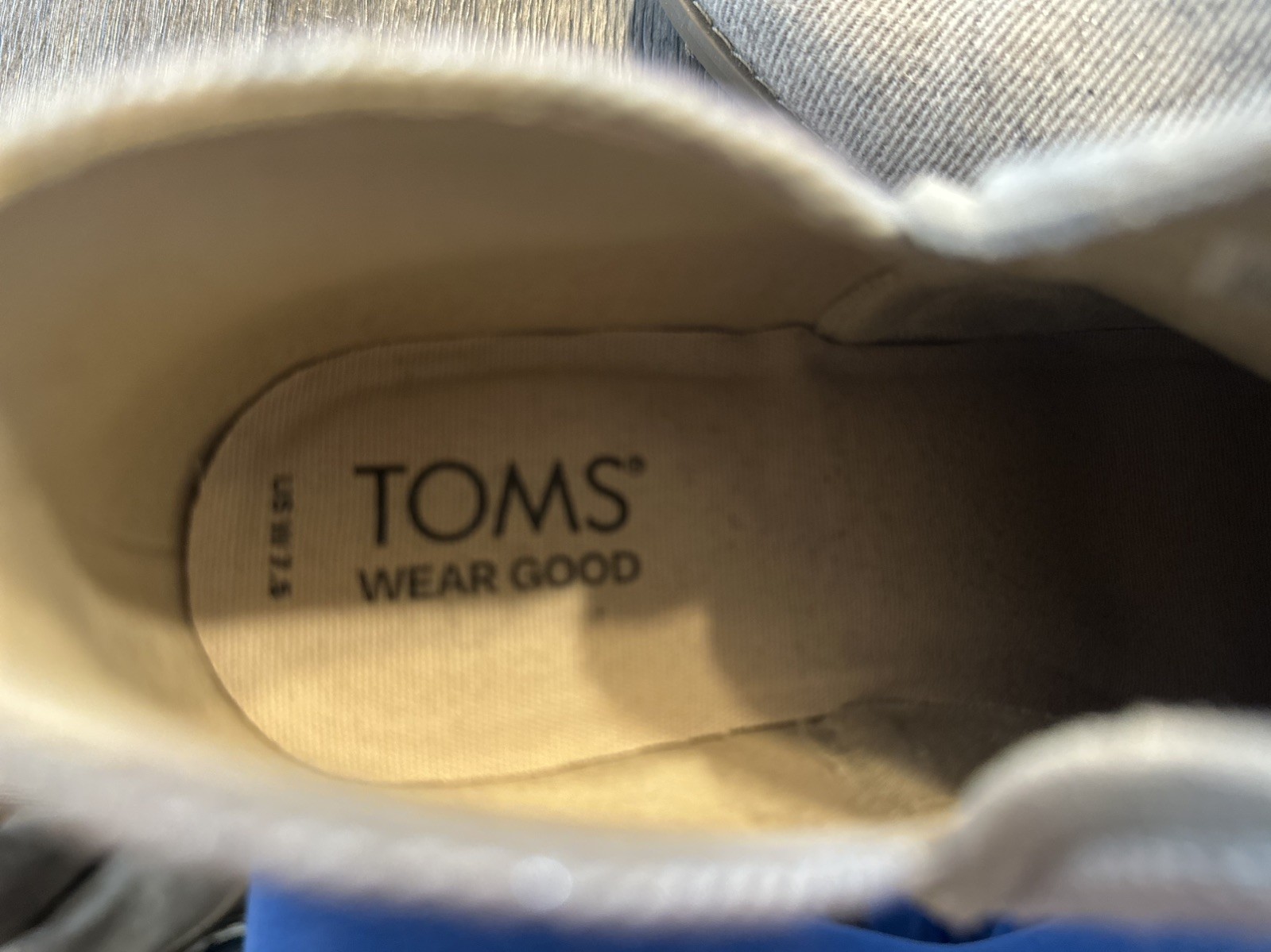 Size 7.5 – TOMS Kaia – Natural Shimmer / Twill / Suede – Womens