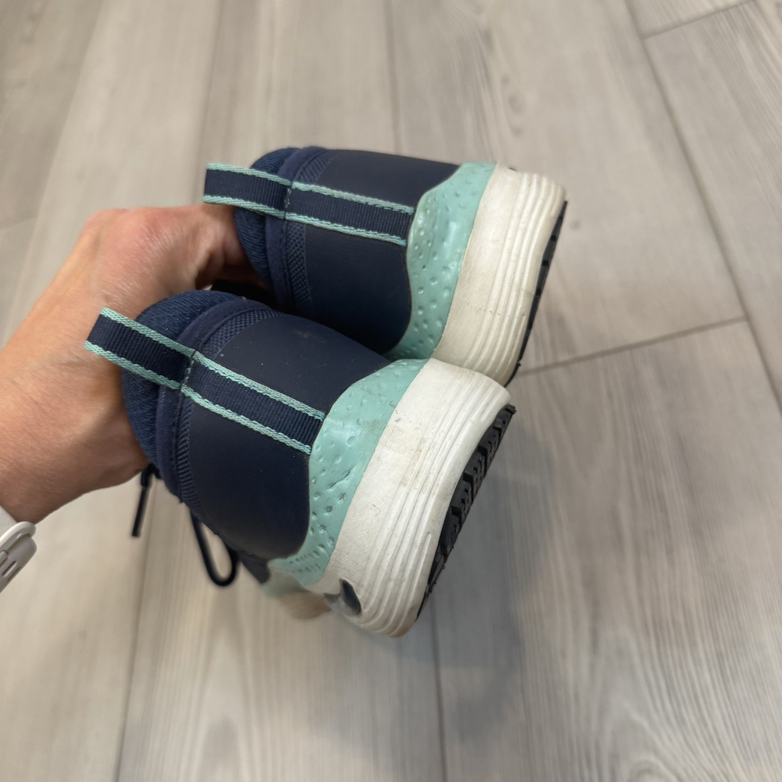 Skechers Alloy Toe Work Sneaker Women’s 7.5 Blue Teal Arch Fit Slip Resistant