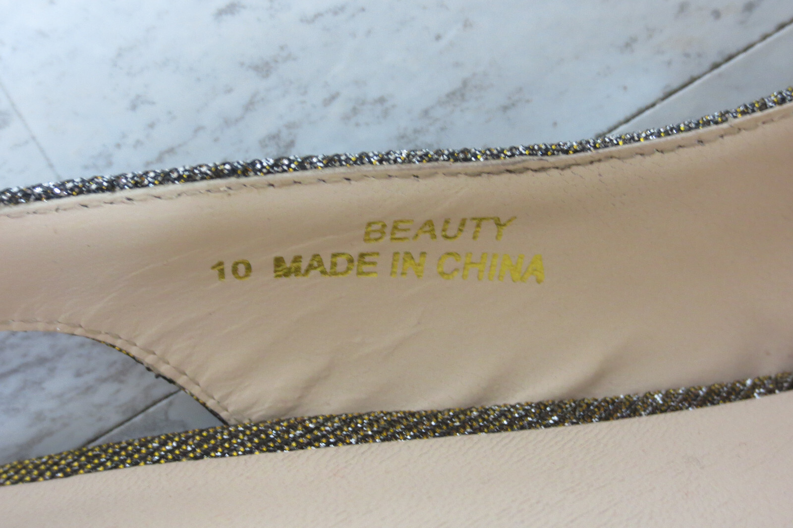 Sacha London Beauty Stilleto Heels Womens Sz 10 Metallic Iridescent Peep Toe Bow