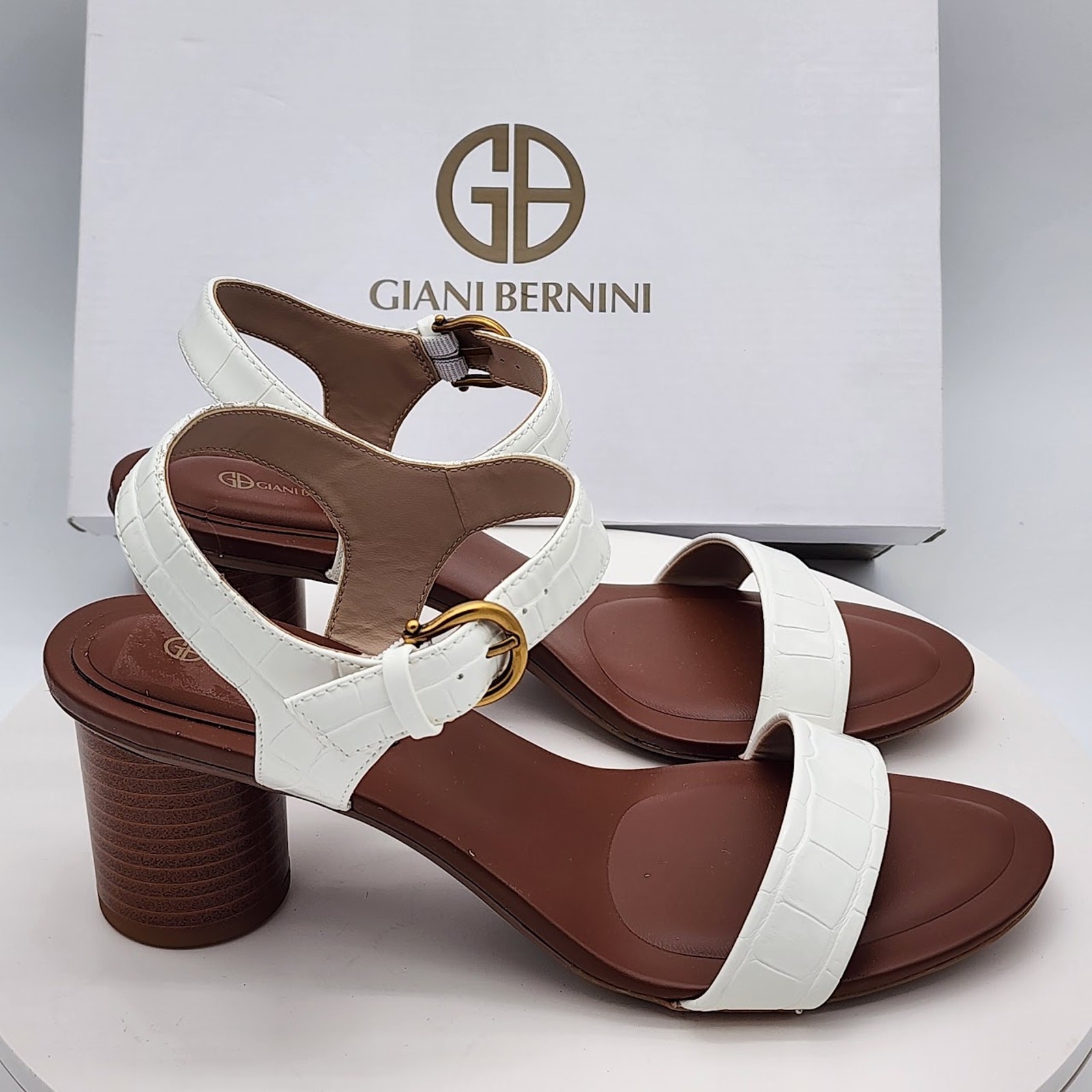 NEW – Giani Bernini Hadleyy Women’s White Croc Strappy Sandals Heel Size 9.5 M
