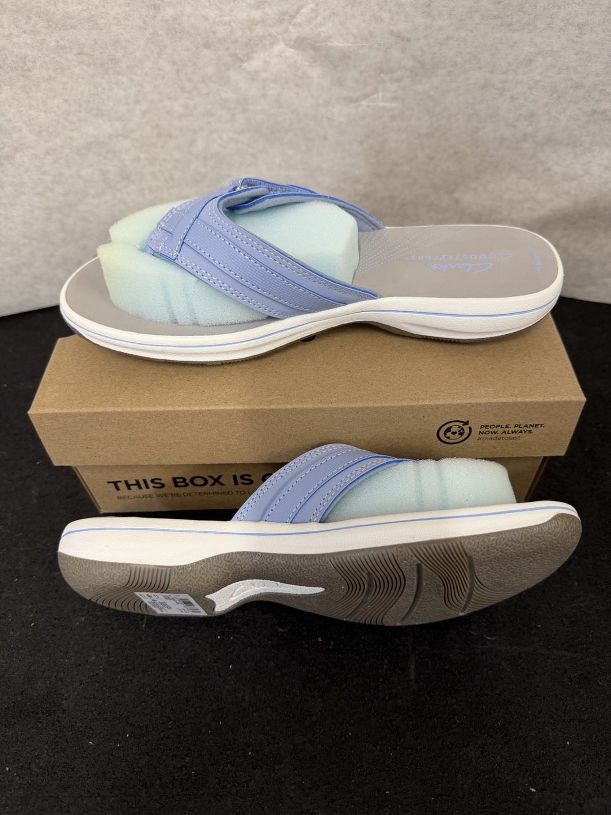 Clarks Cloudsteppers Womens Breeze Sea Flip Flops LAVENDER – New in Box