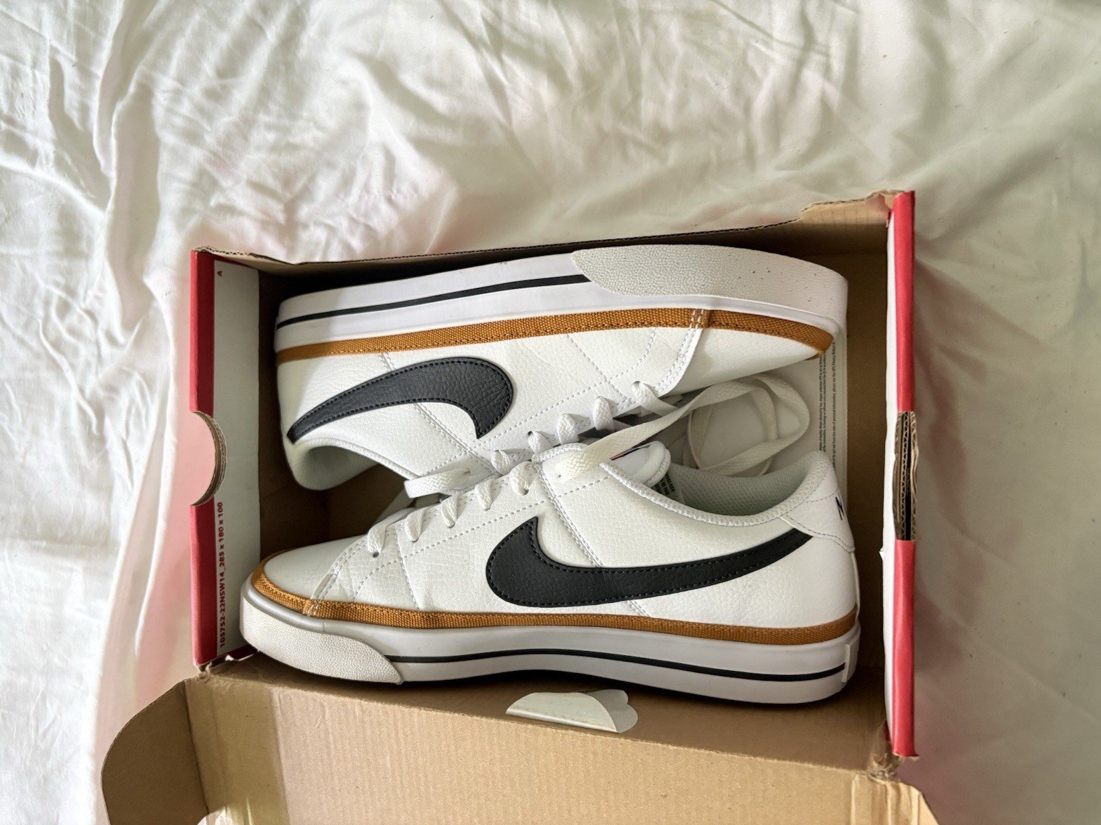 Nike Court Legacy NN Women’s Sneakers White/Black Desert Ochre Size 8.5 NEW