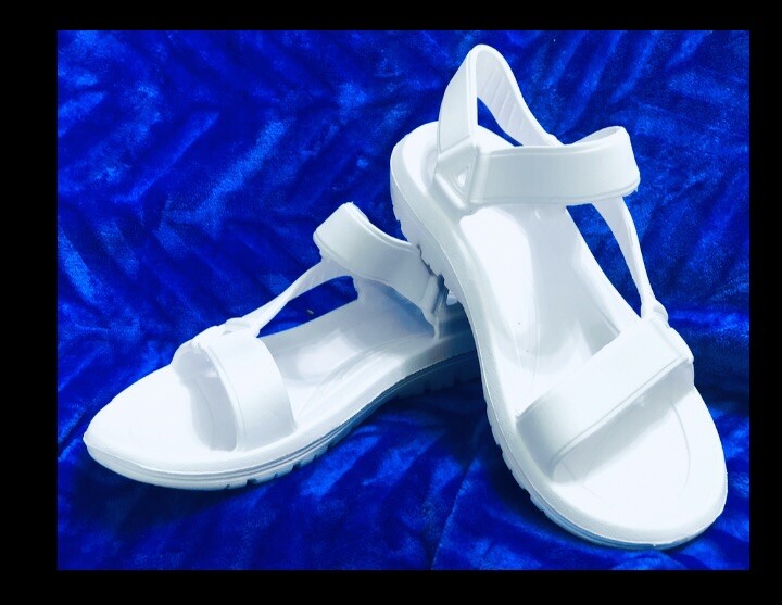 TIME AND TRU womens WATERPROOF Eva sandal SIZE 11 Double Strap Plus Ankle Strap