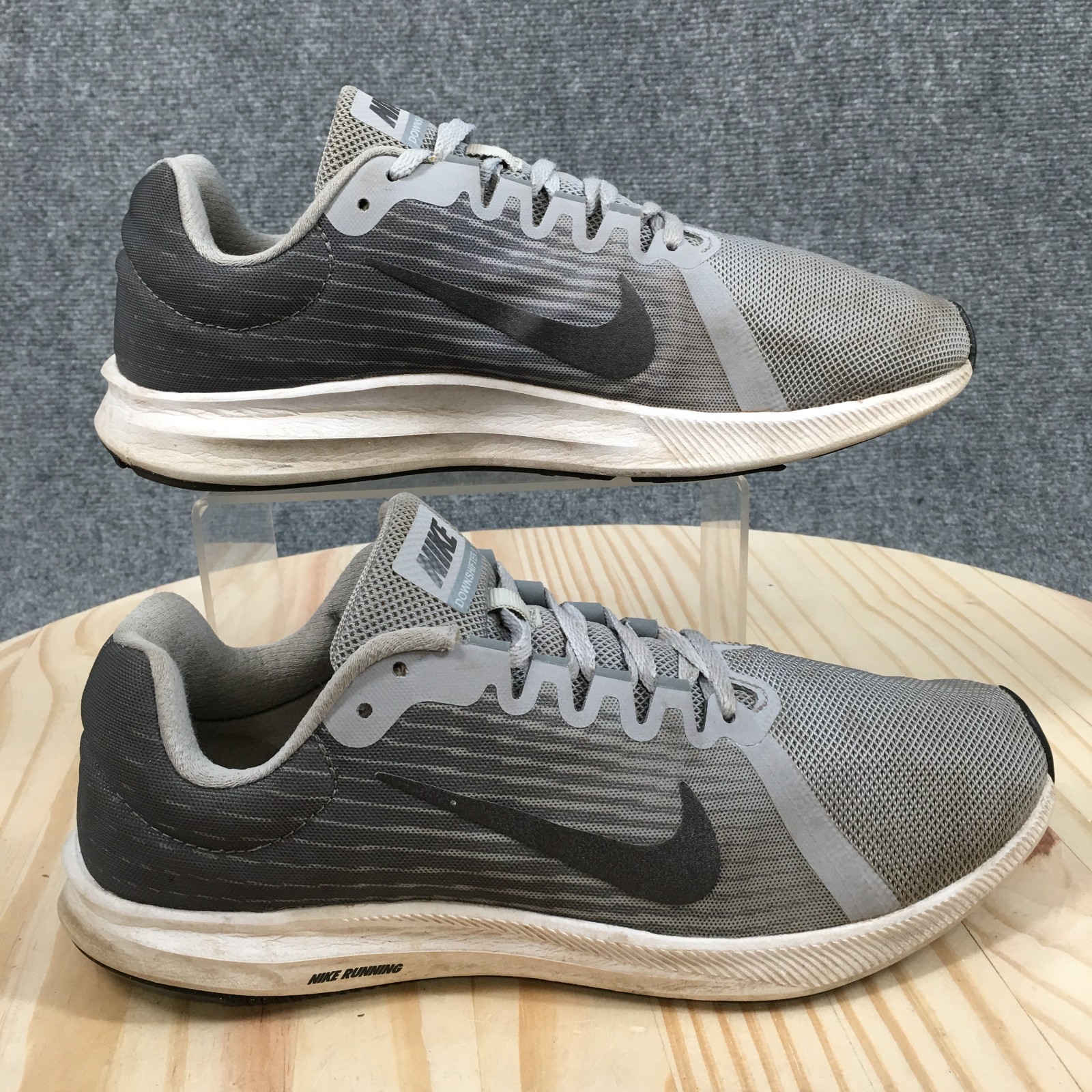 Nike Downshifter 8 Running Shoes Womens 11 Athletic Sneaker Lace Up Low Top Gray