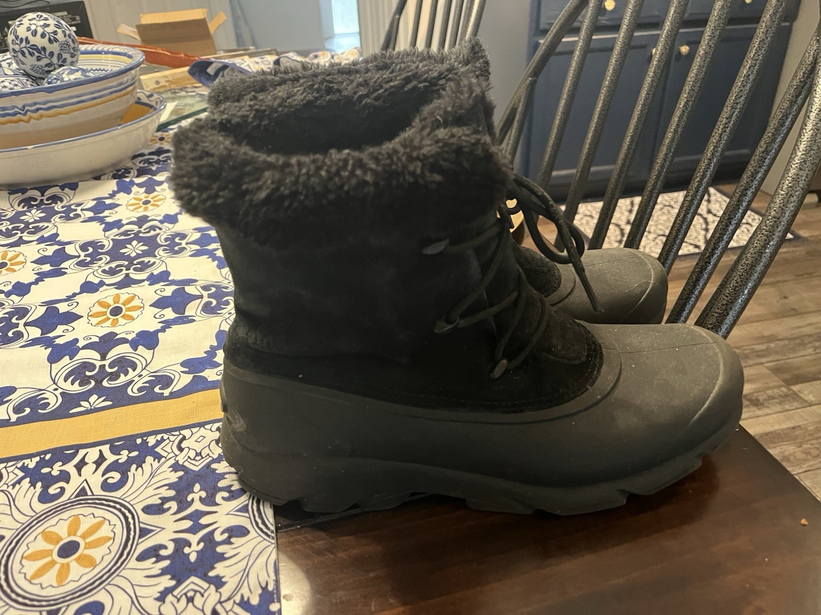 SOREL NL100 Women’s Black Lace-Up Ankle Snow Boots Faux Fur Lined Insulated 11