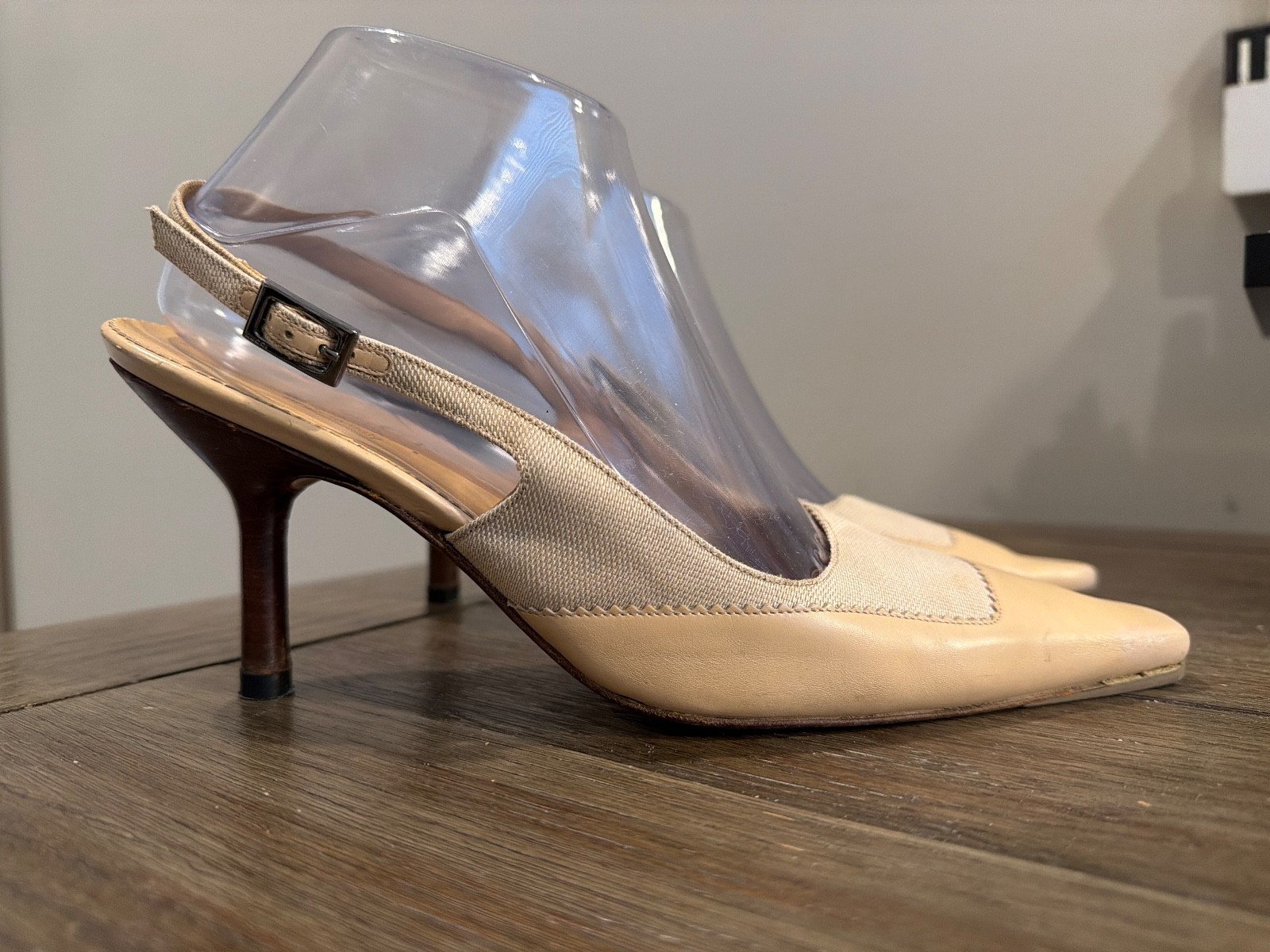 GUCCI Vintage Beige Leather Canvas Sling Back Heels Pumps Women’s 8 B