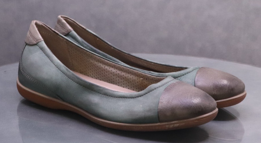 ECCO Women’s Flat Loafers Comfort Shoes Size EU 37 US 6-6.5 Leather Green Gray