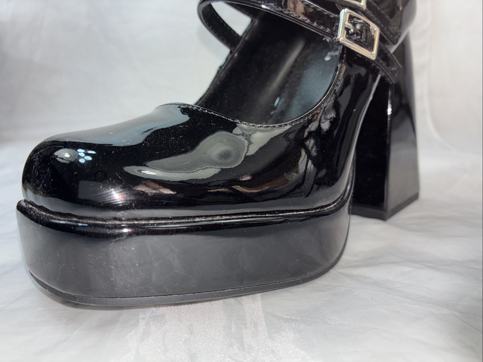 SODA-SOLANA 2 BAND PLATFORM PUMP PATENT MARY JANES Big 4.5″ Hi-Chunky Block Heel