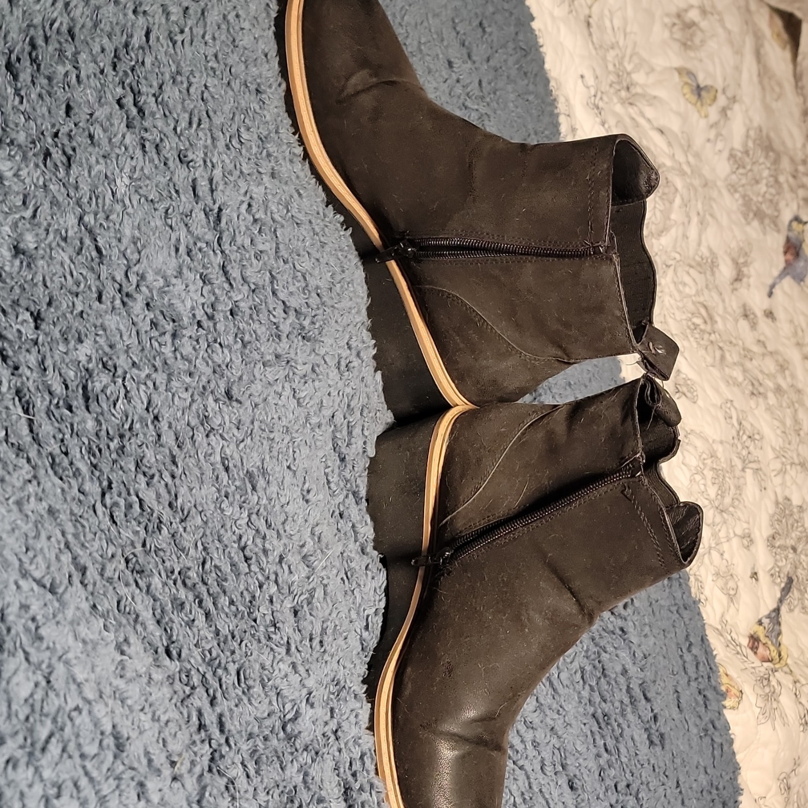 Maurices Women’s Black Chelsea Ankle Bootie Slip-On Round Toe Synthetic US 9