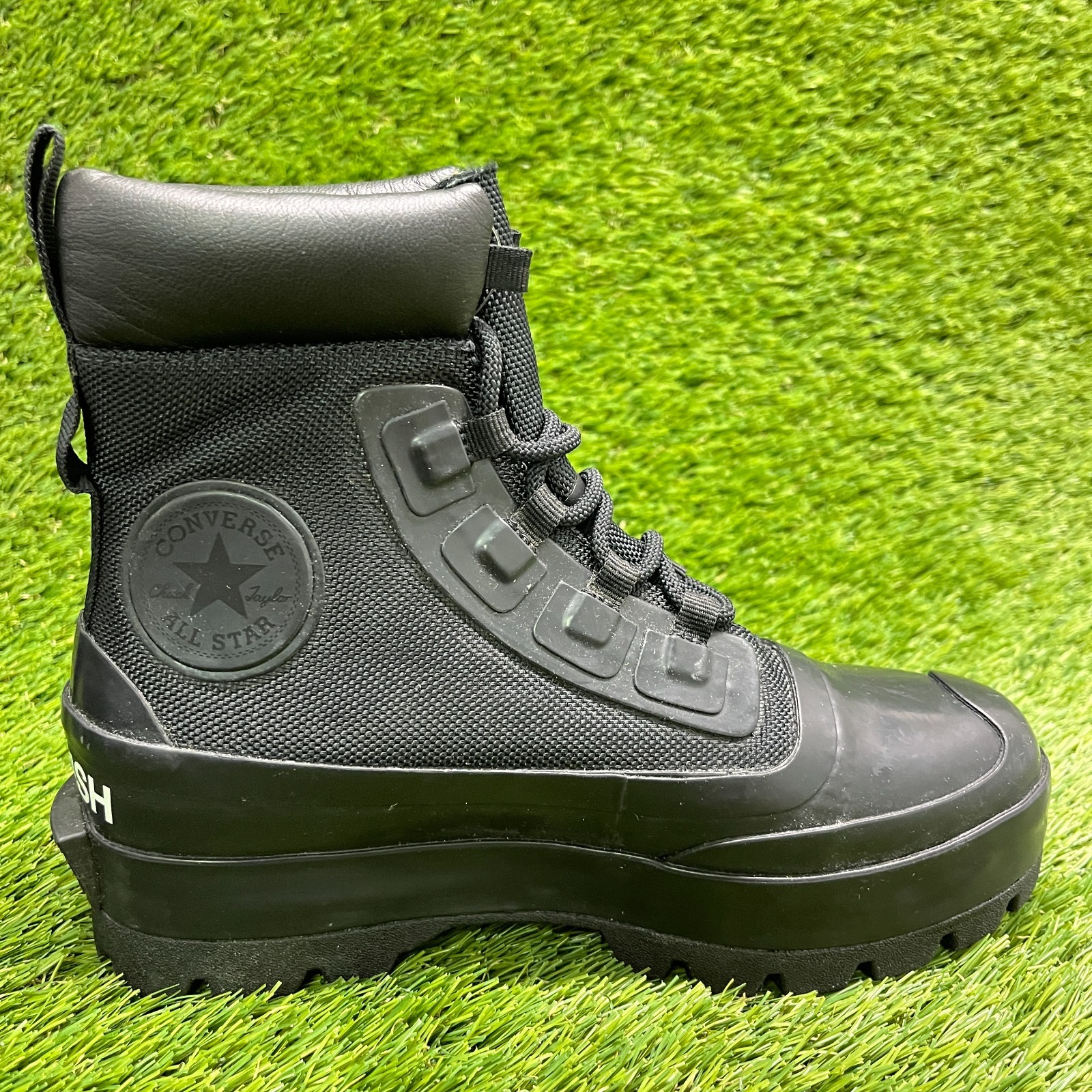 Converse Chuck Taylor All Star Hi Womens Size 6 Triple Black Outdoor Duck Boots