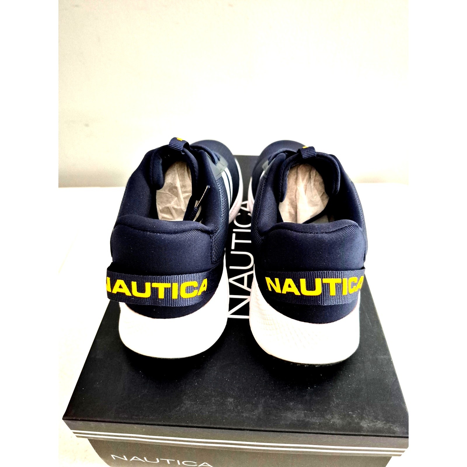 Nautica Women Manalapin Low Top Athletic Sneakers Size US 9M Navy Blue White