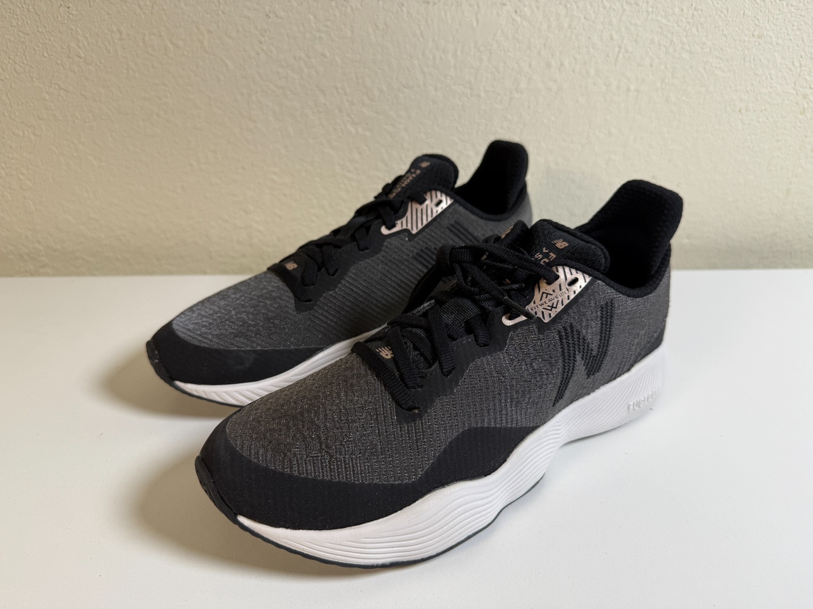 New Balance FuelCell Shift TR V1 Women’s 8.5 Black Rose Gold Training Shoes