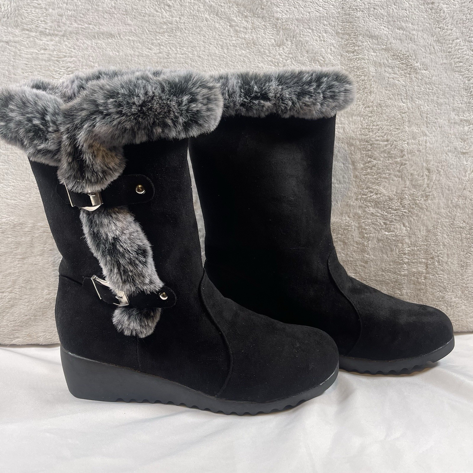 Winter Boot Women 9.5 Black Fur Lined Wedge Casual Warm Y2K Street Style