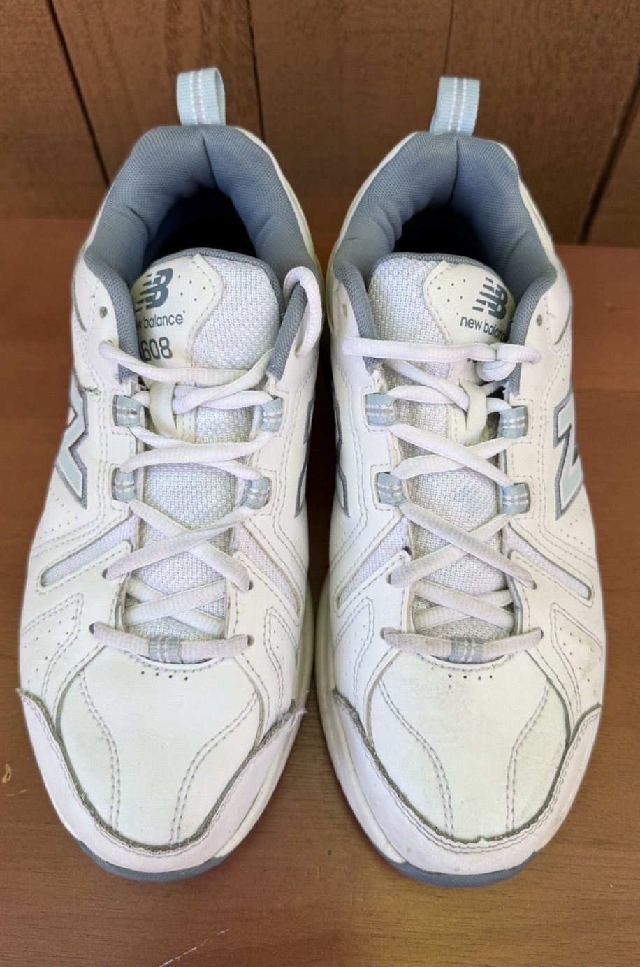 New Balance Women’s 608 V5 Casual Comfort Cross Trainer Shoes White Size 8.5 W