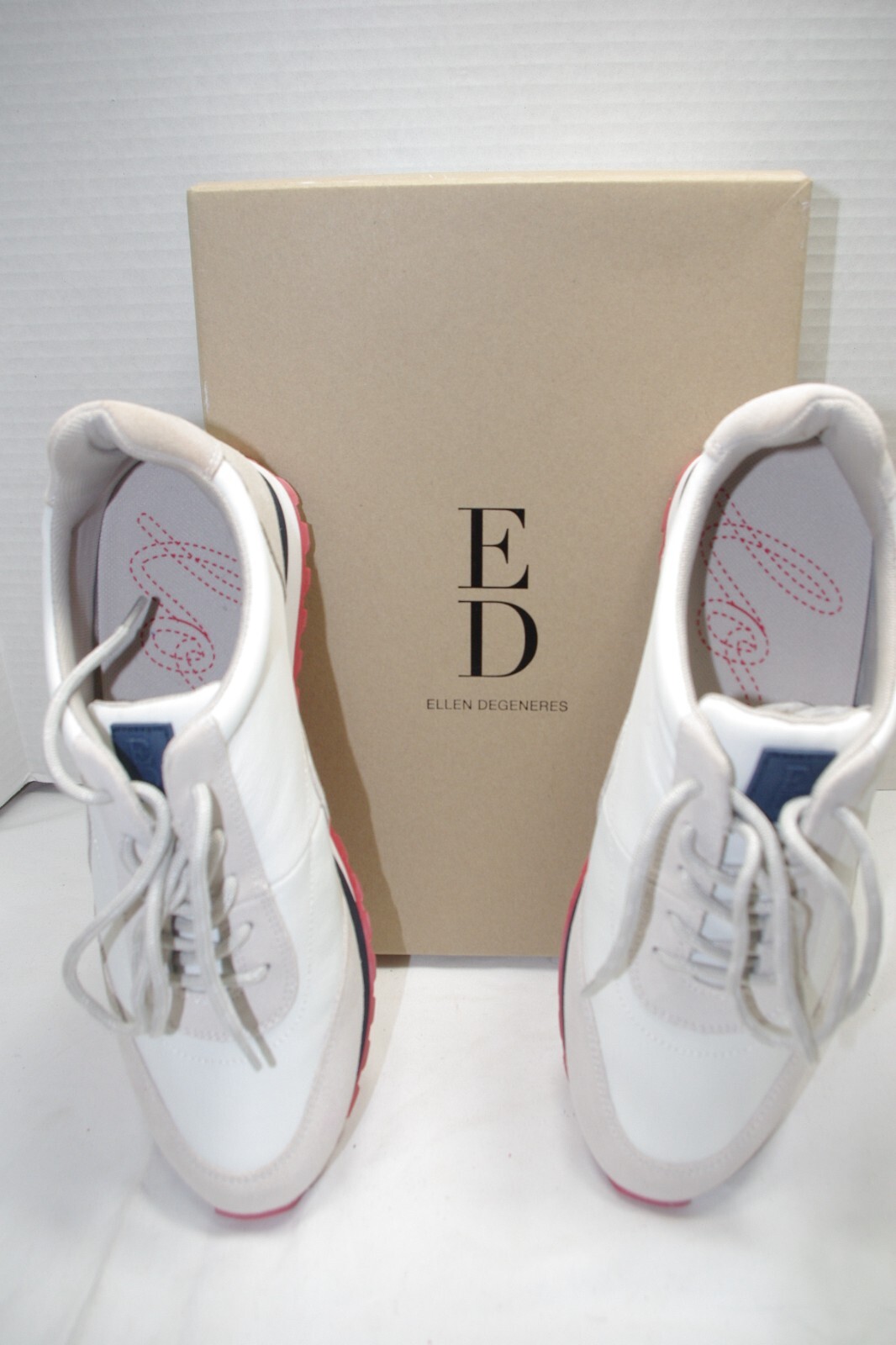 ED Fabrey by Ellen DeGeneres ‘Love’ Contrast-Trim Leather Sneaker Women size 9