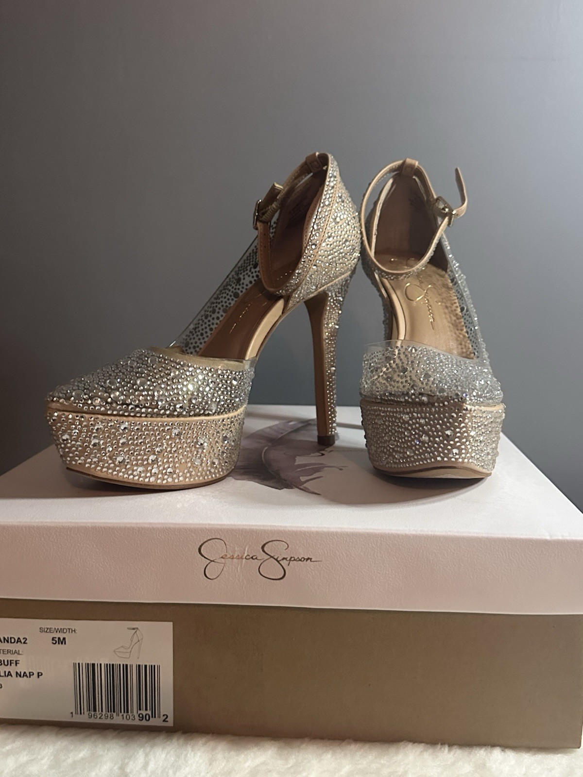 Jessica Simpson Crystal Platform Pumps Size 5