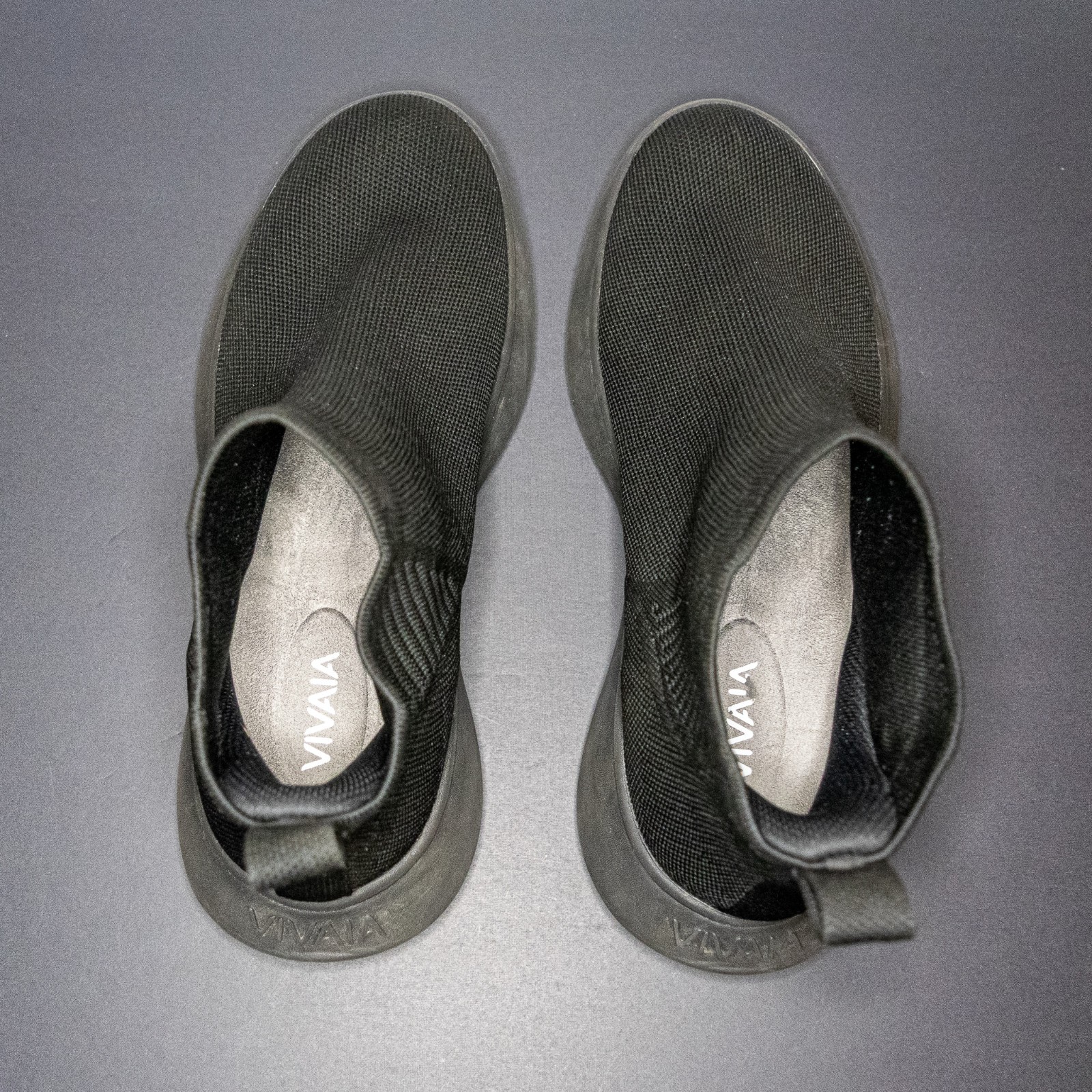Vivaia Urban Boots Water RPT Slip On Knit Black Comfort Sneakers Women’s 9 Shoes
