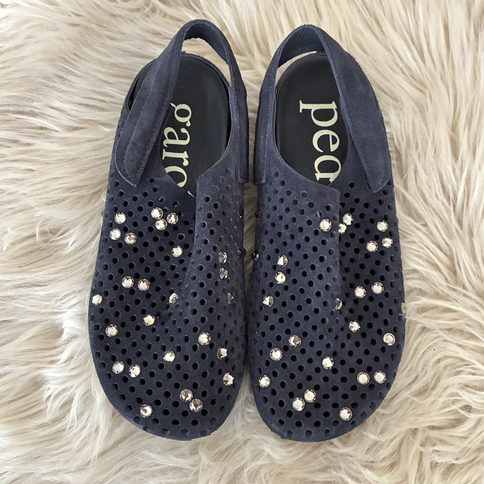 Pedro Garcia NWOT Bely Embellished Navy Slingbacks Sz 36.5, 6.5 US