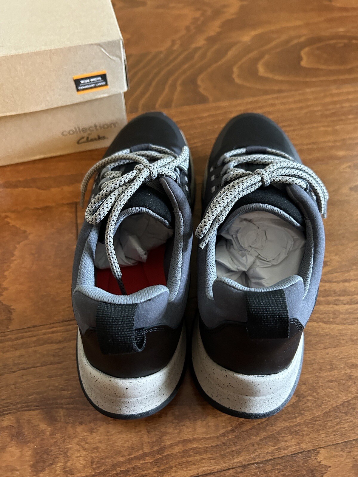 Clarkss Jaunt Lace Black Lace Up Sneakers Women’s NEW 9 W