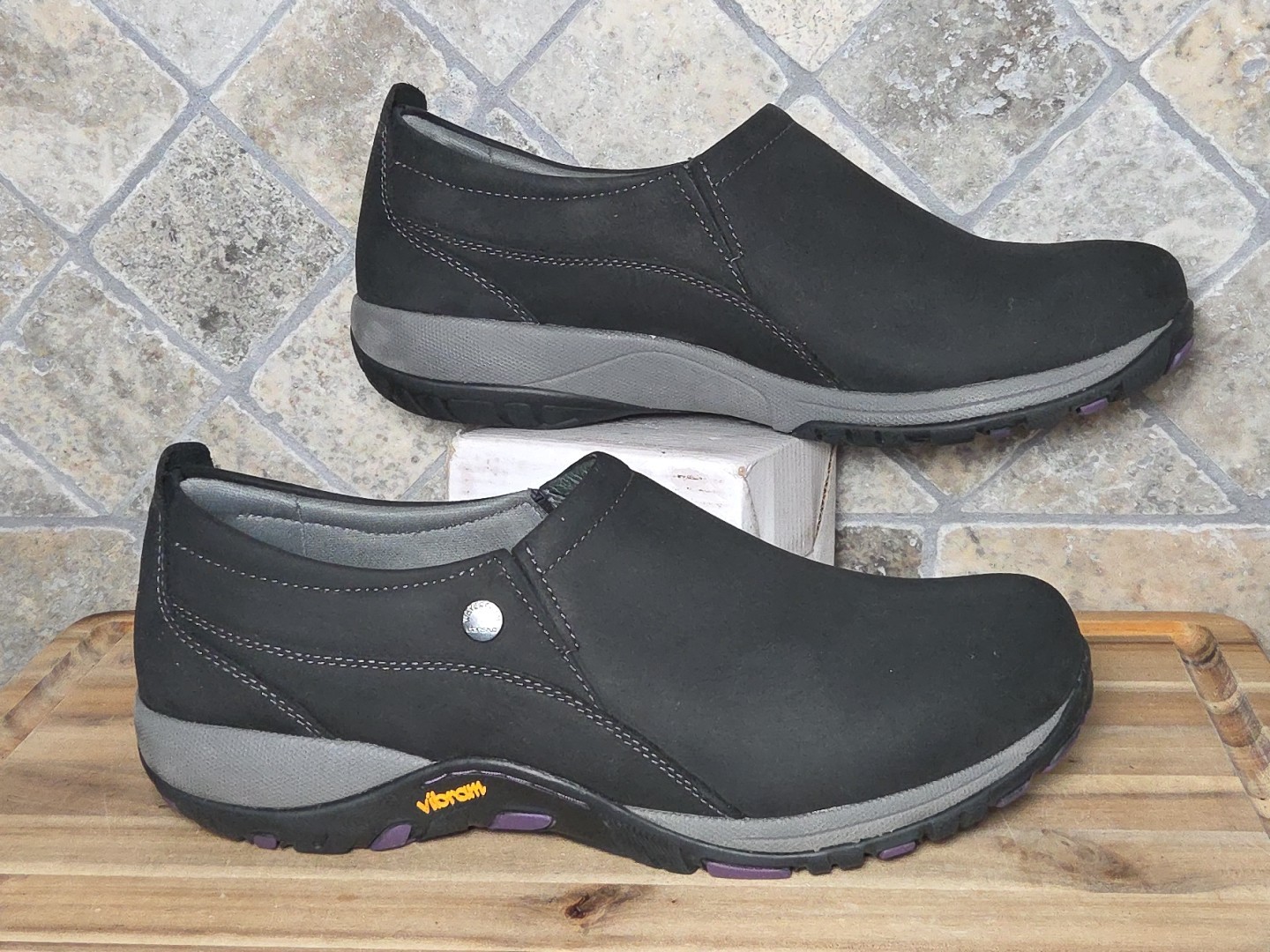 Dansko Patti Women’s Waterproof Casual Shoes Black Milled Nubuck Size 11.5-12 M
