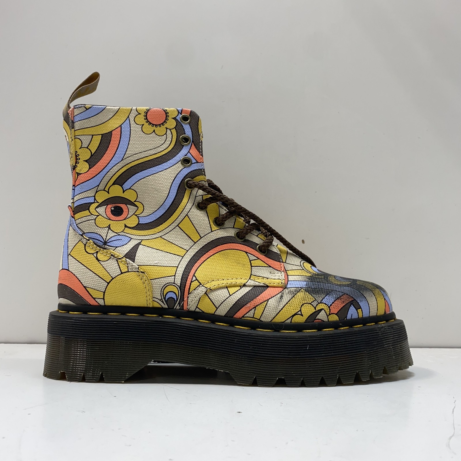 Dr. Martens Vegan Jadon Psychedelic Mushroom Platform Boots Size 11W 10M