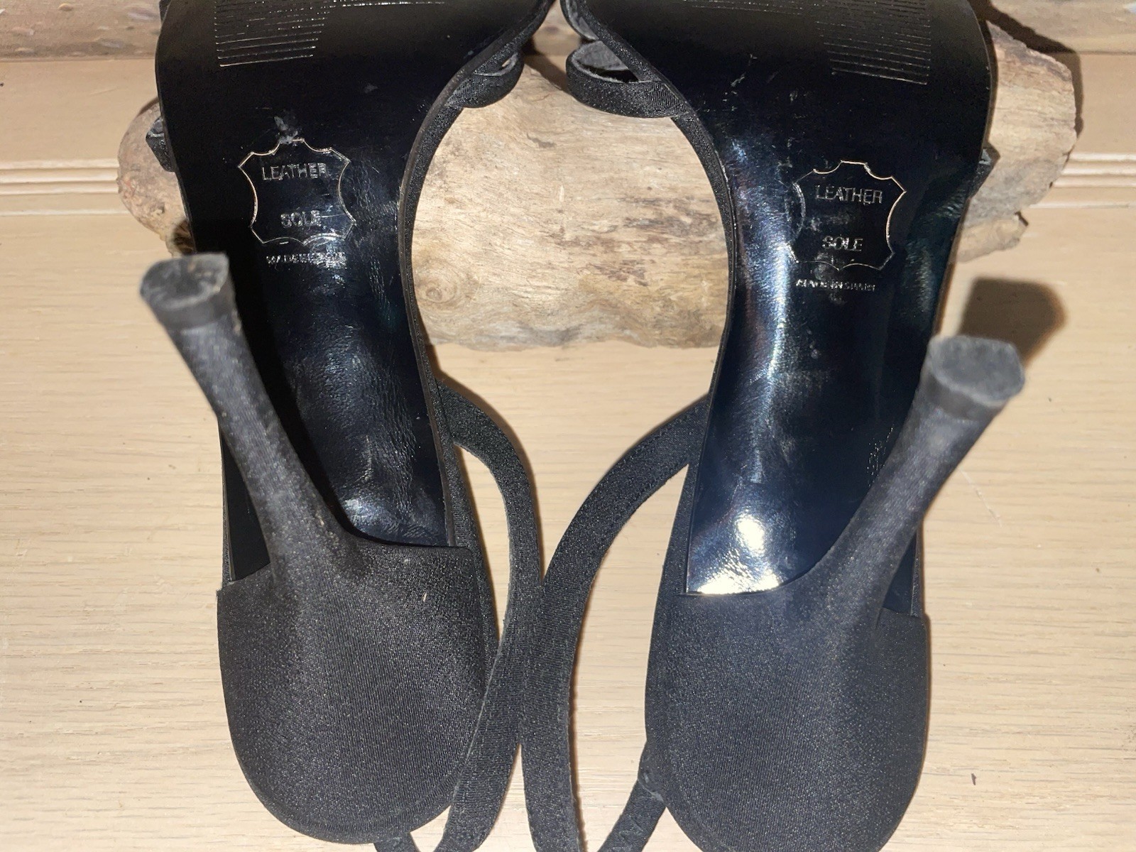 Stuart Weitzman Women’s Black Leather Slingback Square Toe Rhinestone Bow 7.5