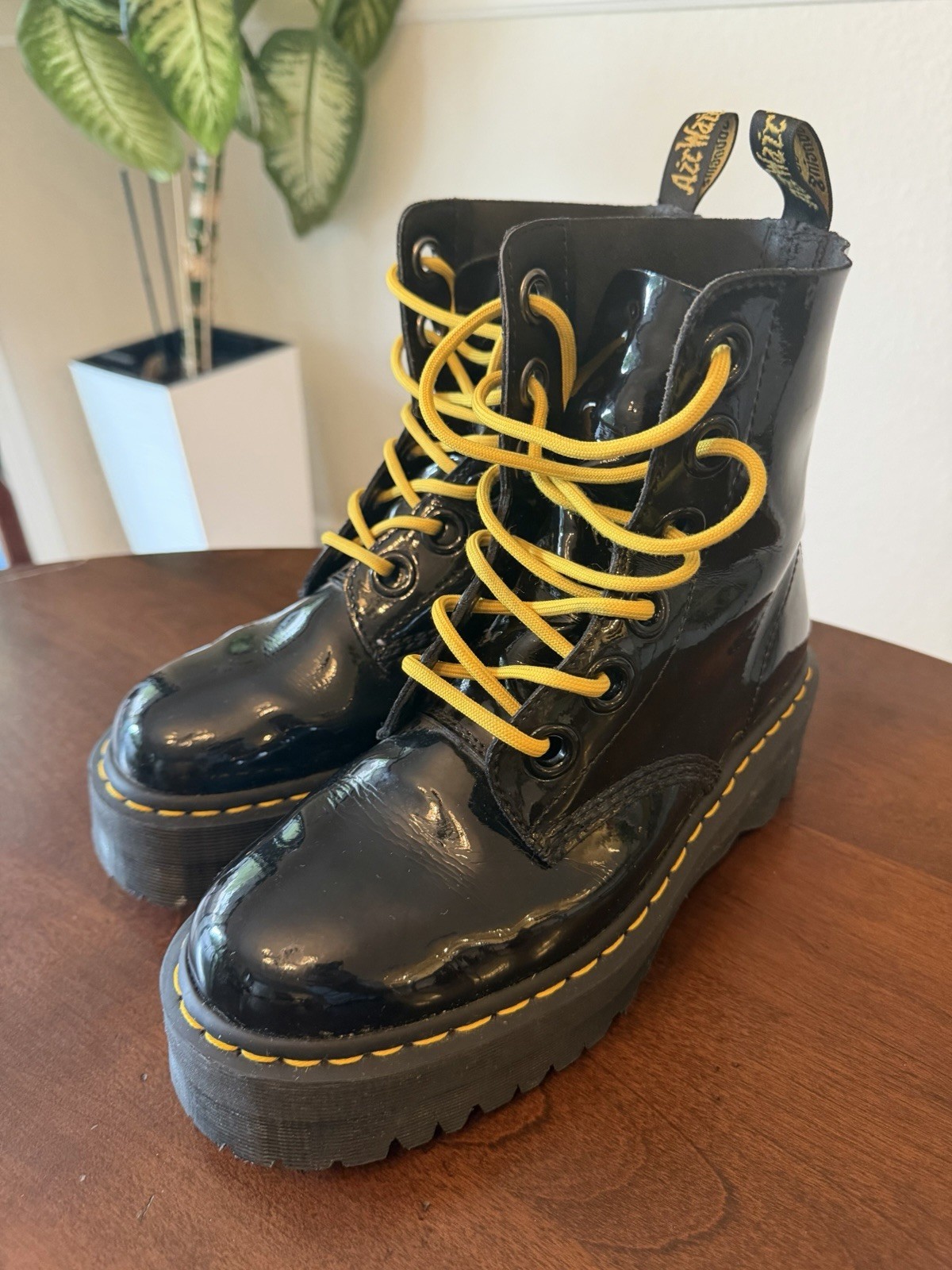 Dr. Martens Black Women’s Molly Platform Boots with Bouncing Sole Size 10