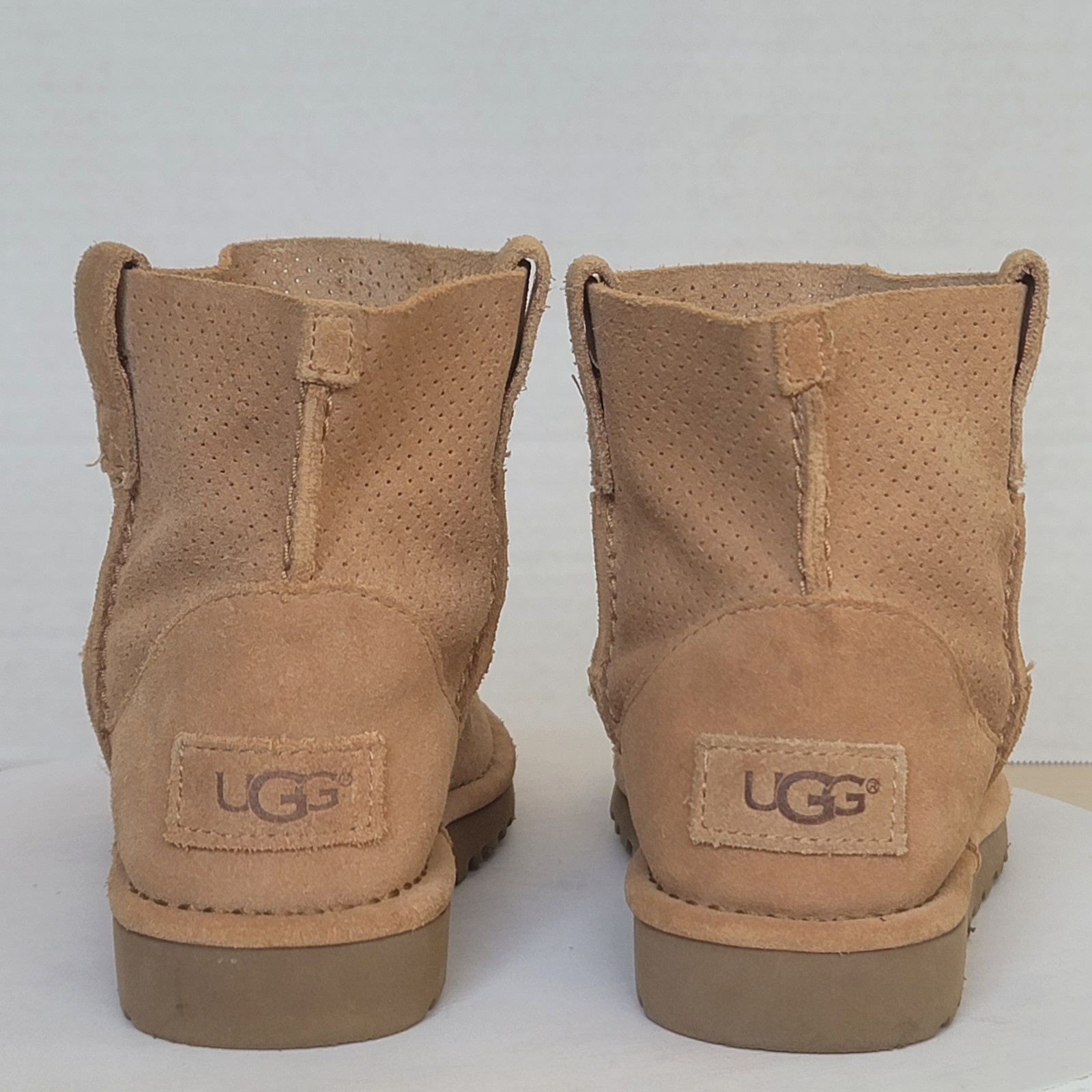 UGG Classic Unlined Mini Perforated Tawny Suede Leather Booties Booties Sz 5