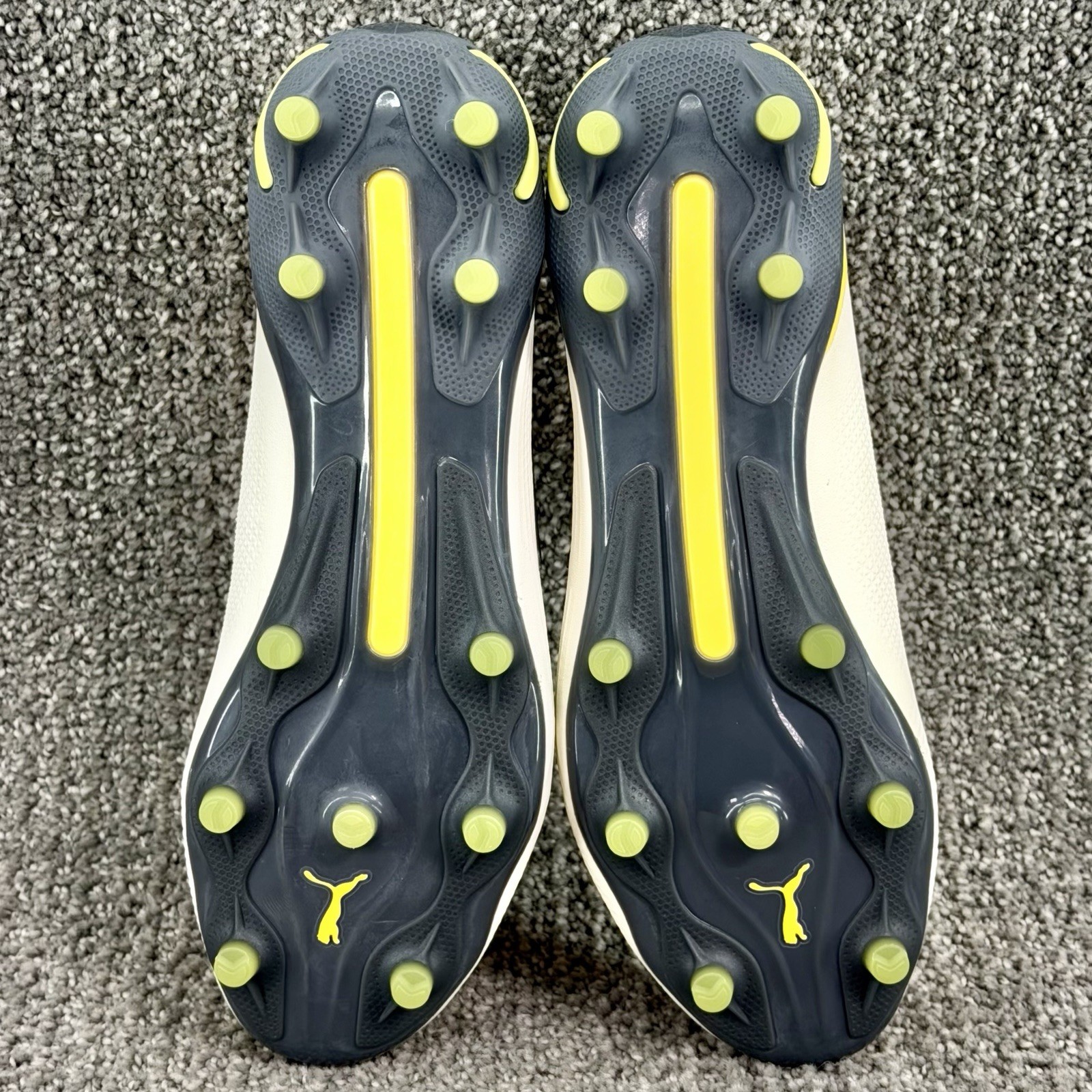 Puma King Ultimate FG/AG Voltage Pack Soccer Cleats 107565-03 Women’s Size 8