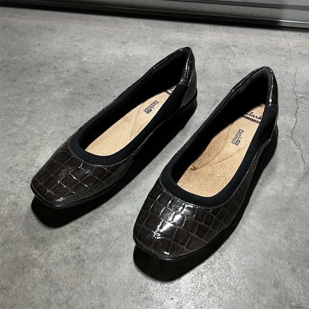 Clarks Collection Womens Black Croc Embossed Ballet Flats Slip-On 8.5