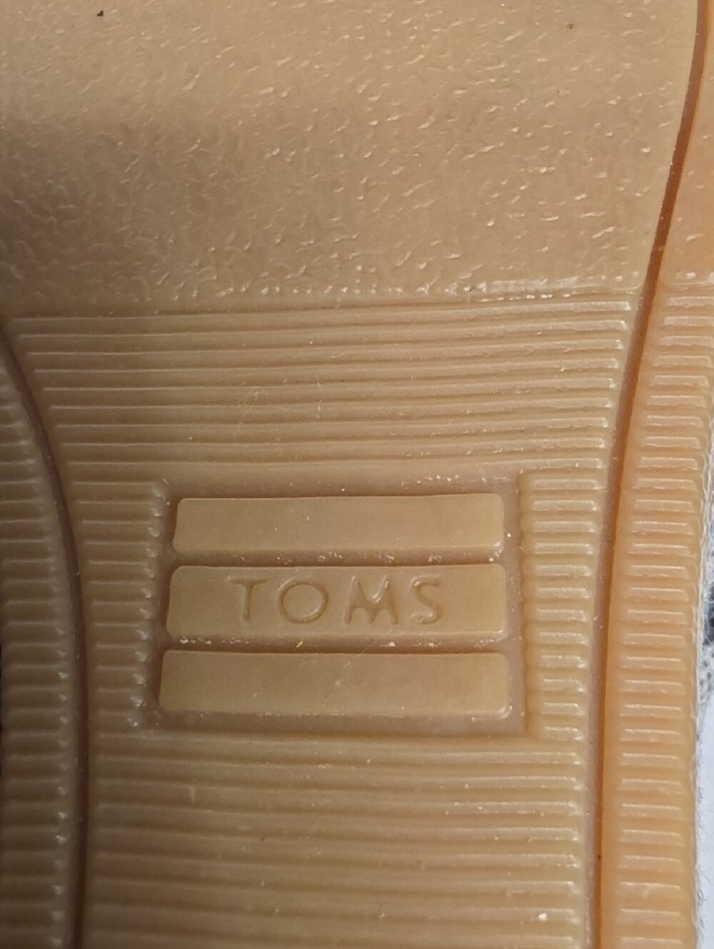 Tom’s Women’s Desert Wedge Lace-Up Ankle Boots in Black and Cream Size 7