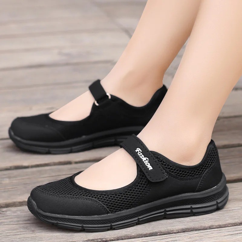 Women’s Casual Knit Mesh Sneakers Lightweight Breathable Walking shoes Classic