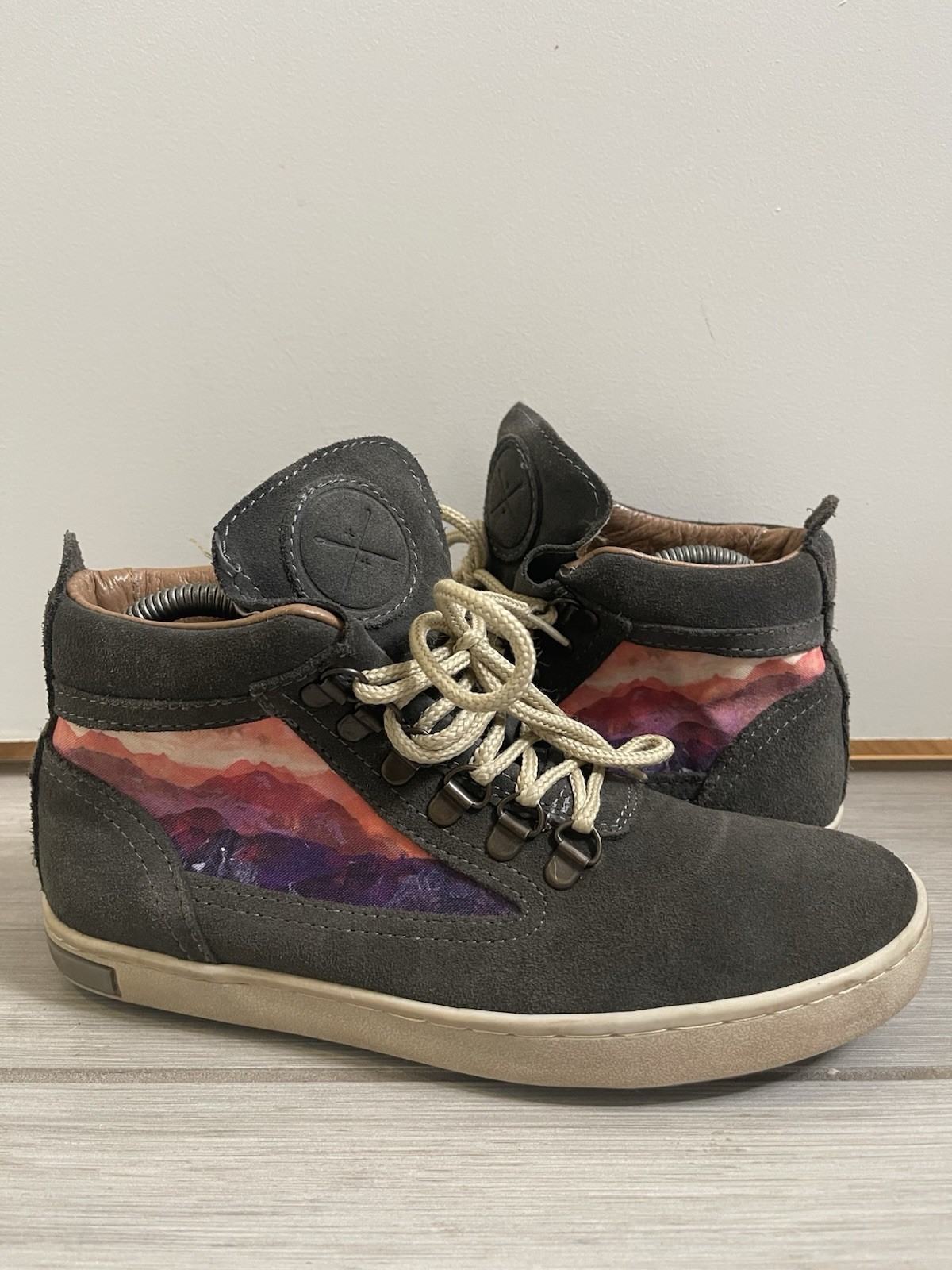 Inkkas Andes Mountain Camping Boots High Top Gray Suede Canvas Women’s Size 8