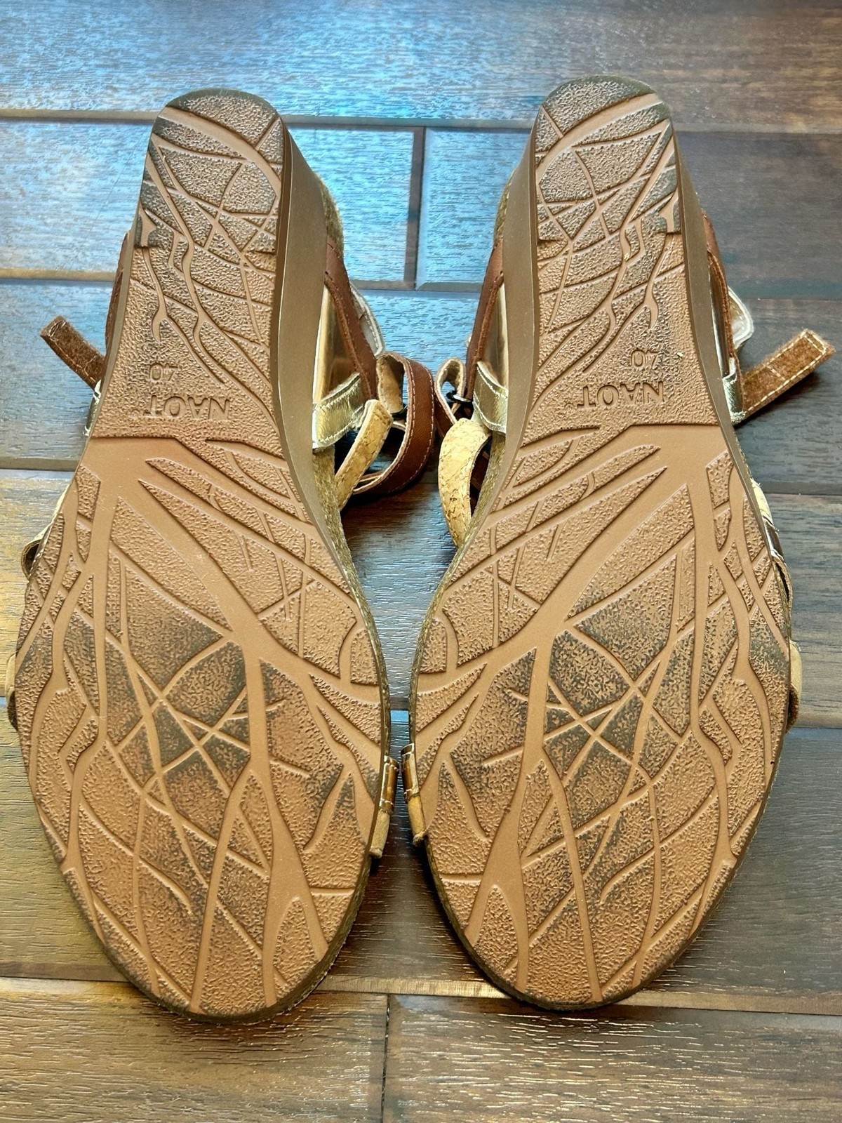 Naot Hero Women’s Multi-Colored Mixed Metal Strappy Wedge Sandals 40 EUC
