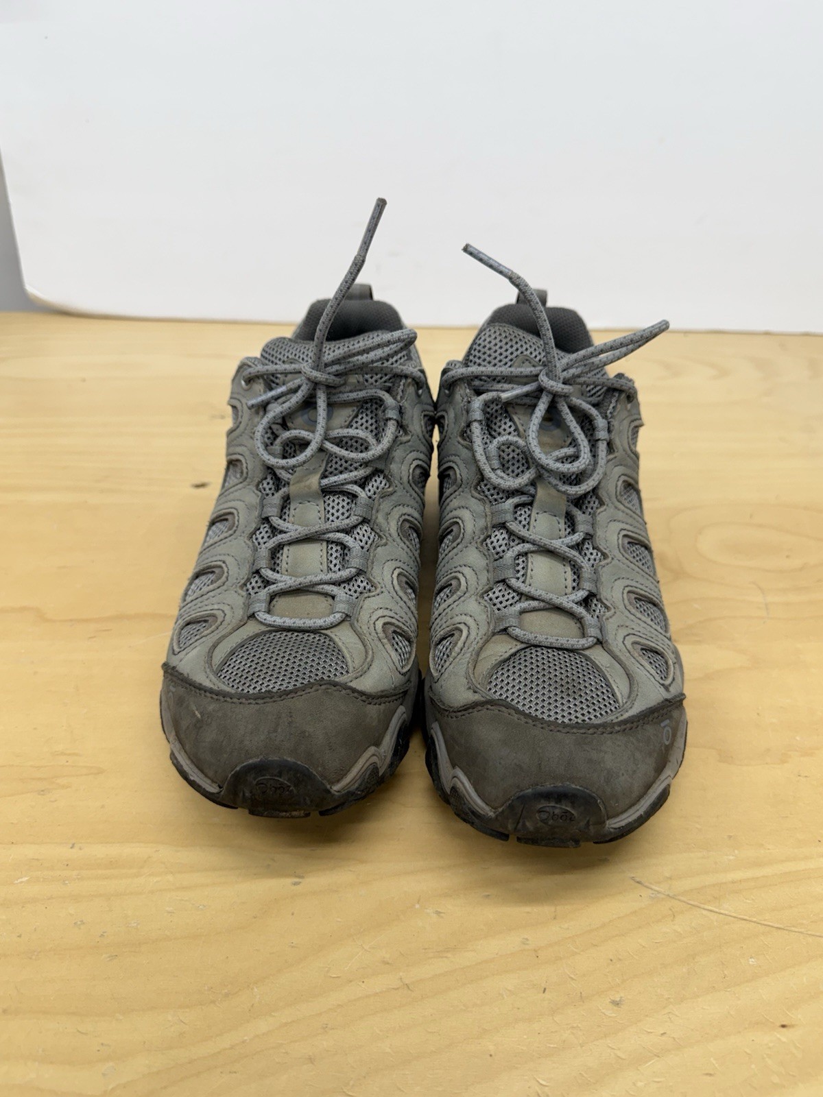 Oboz Sawtooth II Low Waterproof Hiking Boots Shoes Womens Size 9 Brown Gray