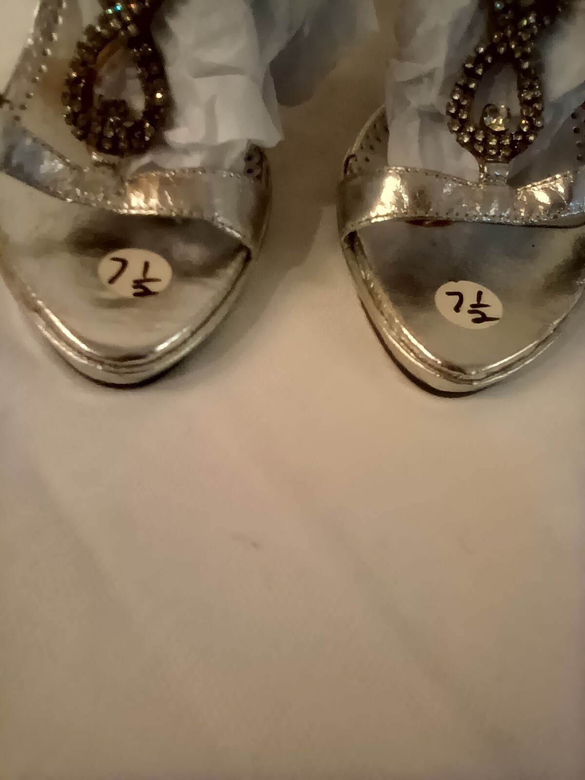 Rasolli silver t-strap slingback heels 7.5M 3″ heel rhinestones buckle man made