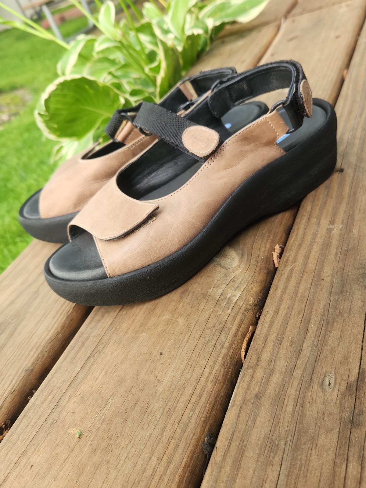 Wolky JEWEL Sandal Tan Brown Smooth Leather Sz EU 39 US 8.5 Comfort Walking Shoe