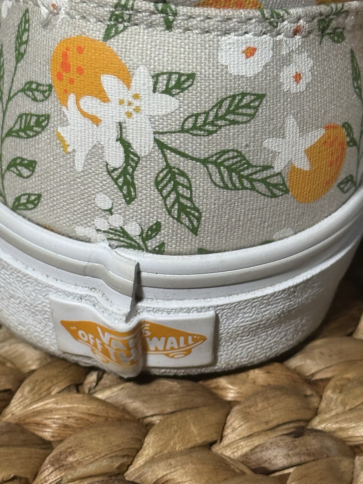 VANS Doheny Era Orange citrus floral low top sneakers womens size 9 canvas shoes