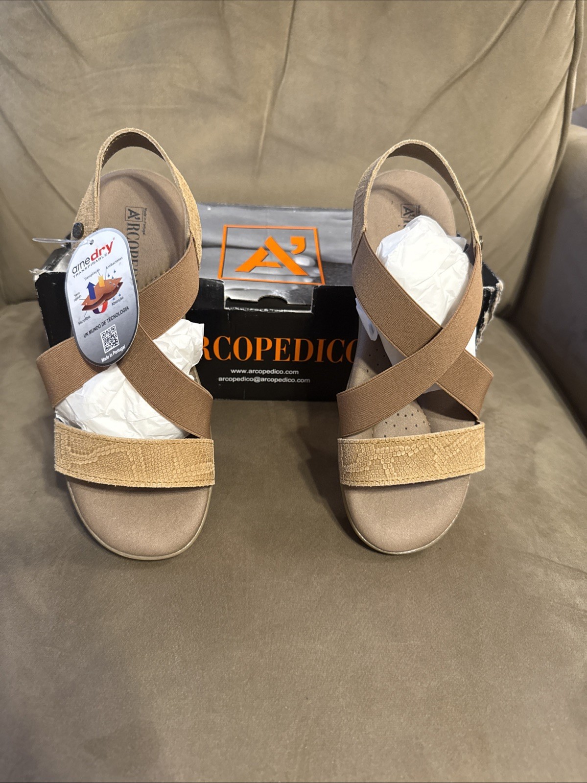 Arcopedico Monterey Sandals Shoes Womens Size 5.5 US 36 EU Tan Suede Biscuit