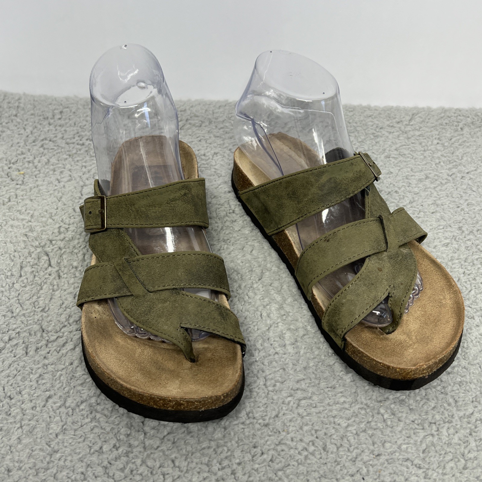 White Mountain Calista Sandals Women 6M Olive Green Leather Slip On Straps Boho